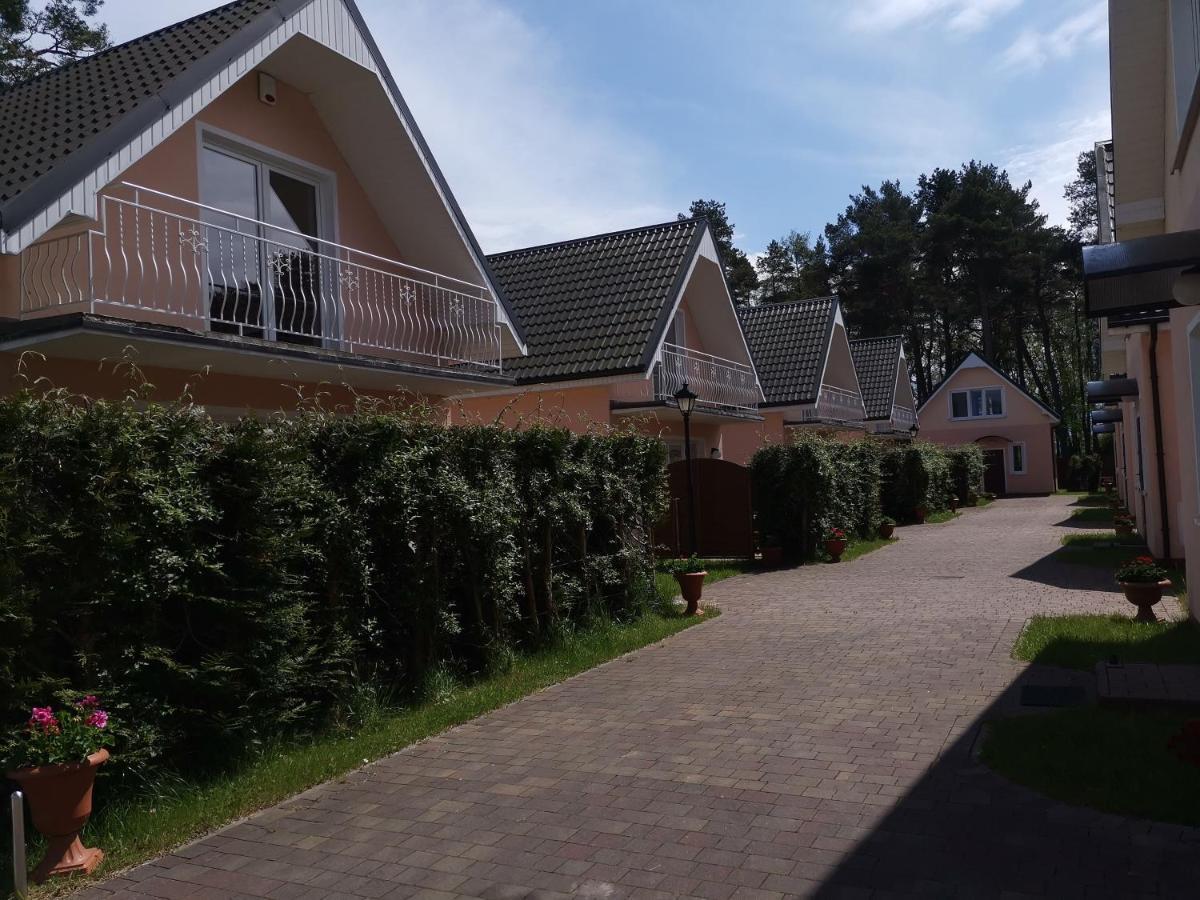 Liwia Villa Ниешорце Екстериор снимка